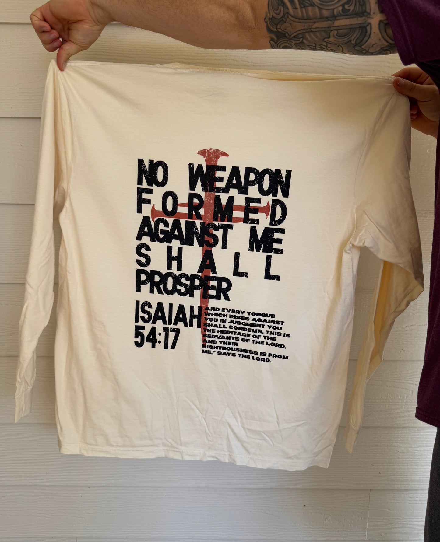 No weapon formed - long sleeve